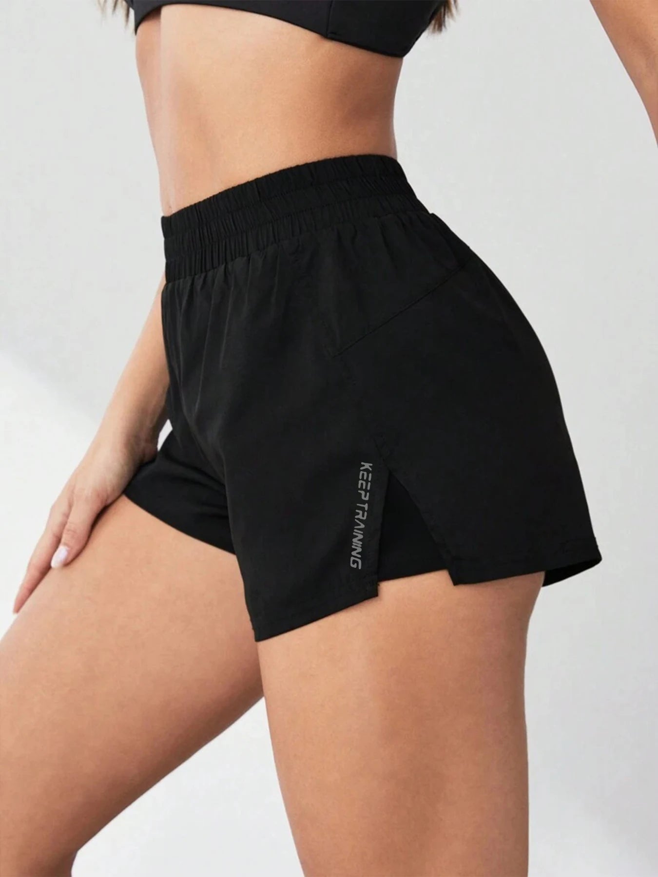 Short de Sport Femme 2-en-1 Taille Haute – Effet Jupe, Anti-Remontée & Confort Optimal pour Yoga, Fitness et Running