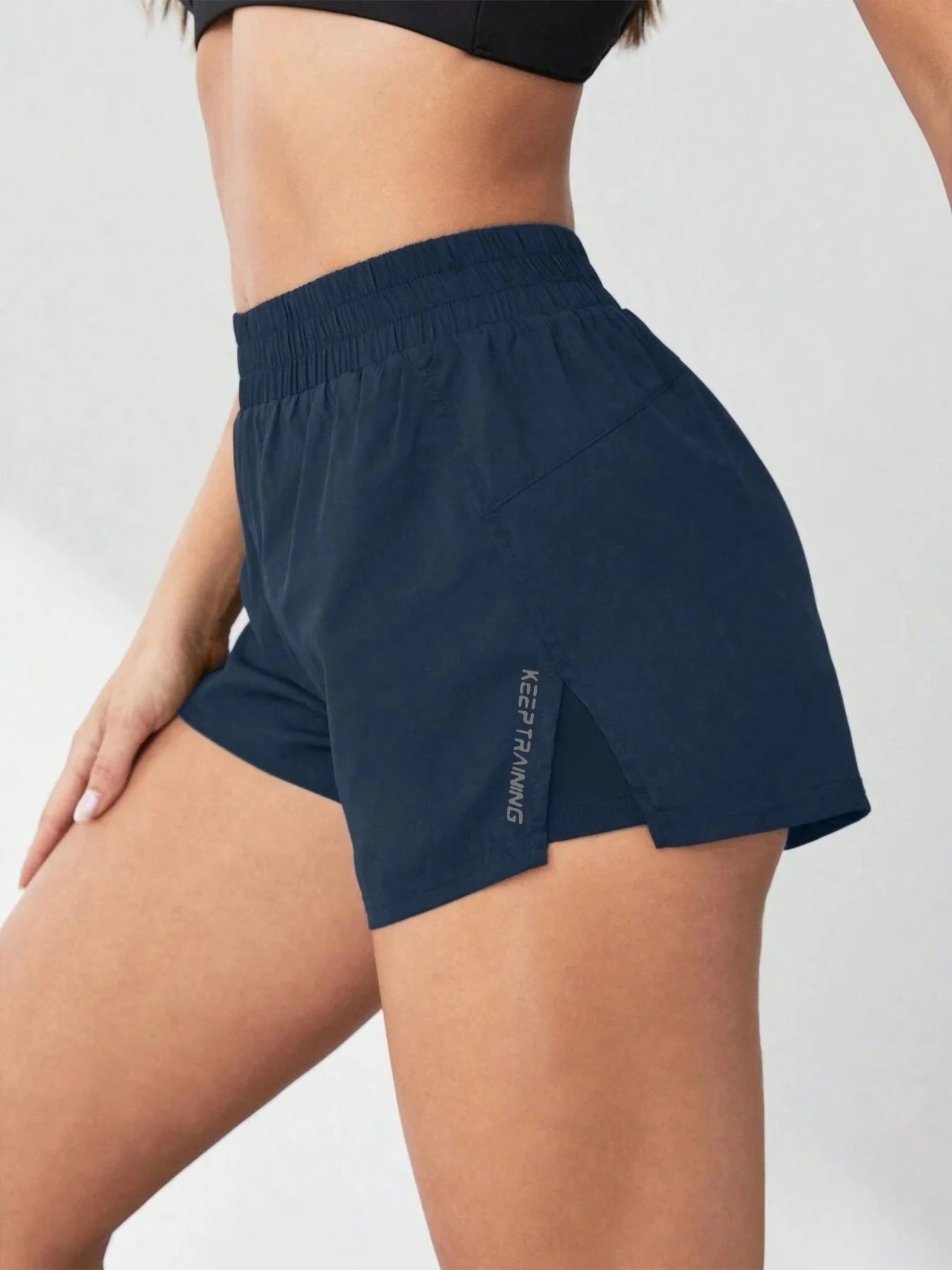Short de Sport Femme 2-en-1 Taille Haute – Effet Jupe, Anti-Remontée & Confort Optimal pour Yoga, Fitness et Running